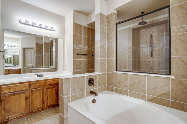 316 Madison Street, Burleson, TX 76028