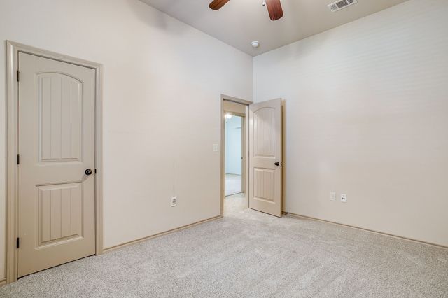 316 Madison Street, Burleson, TX 76028