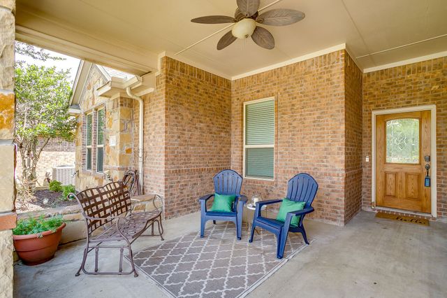 316 Madison Street, Burleson, TX 76028