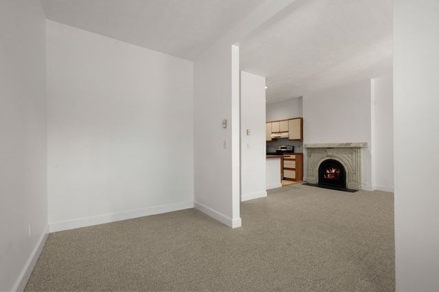 664 Massachusetts Ave 4, Boston, MA 02118