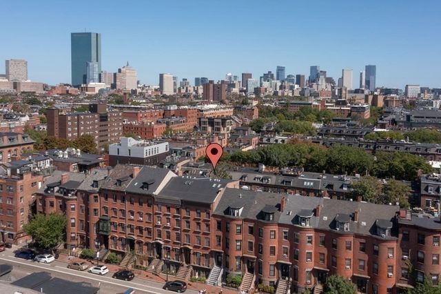 664 Massachusetts Ave 4, Boston, MA 02118