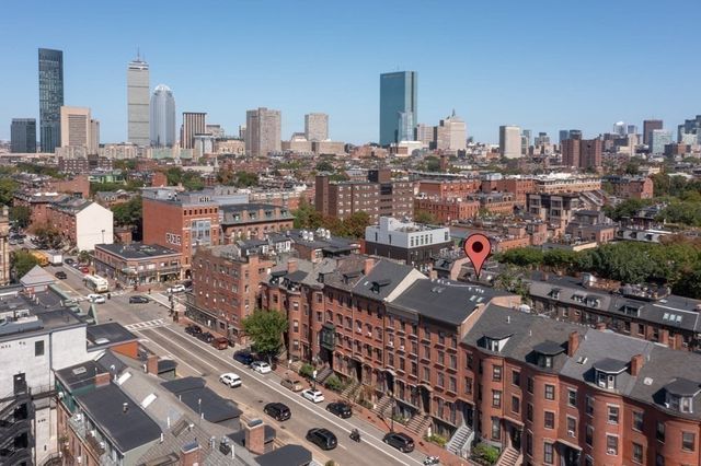 664 Massachusetts Ave 4, Boston, MA 02118