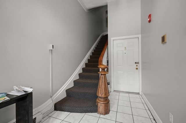 664 Massachusetts Ave 4, Boston, MA 02118