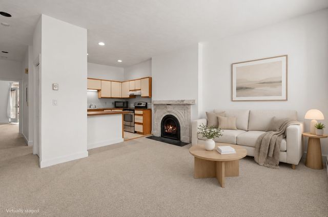 664 Massachusetts Ave 4, Boston, MA 02118