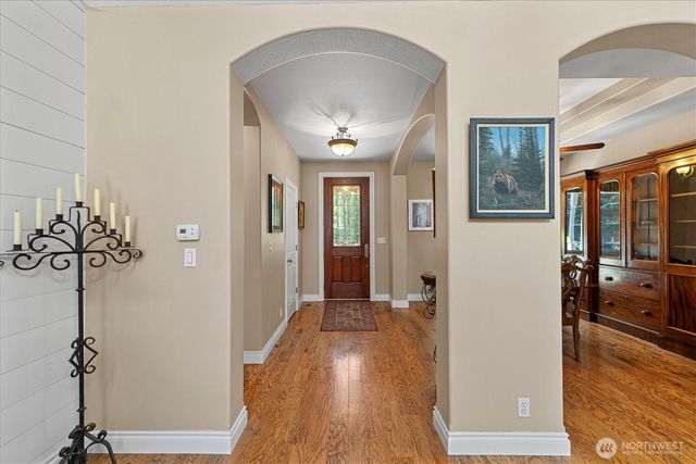 500 Wandering Lane, Coupeville, WA 98239