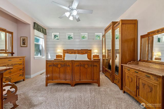 500 Wandering Lane, Coupeville, WA 98239