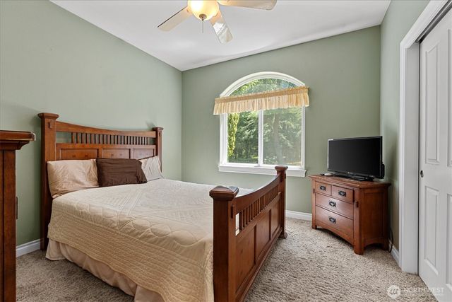 500 Wandering Lane, Coupeville, WA 98239