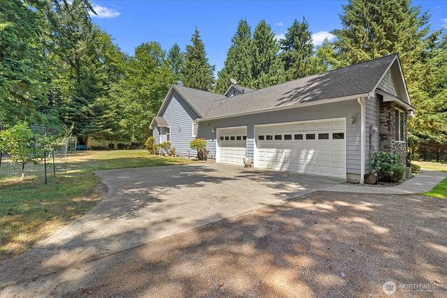 500 Wandering Lane, Coupeville, WA 98239