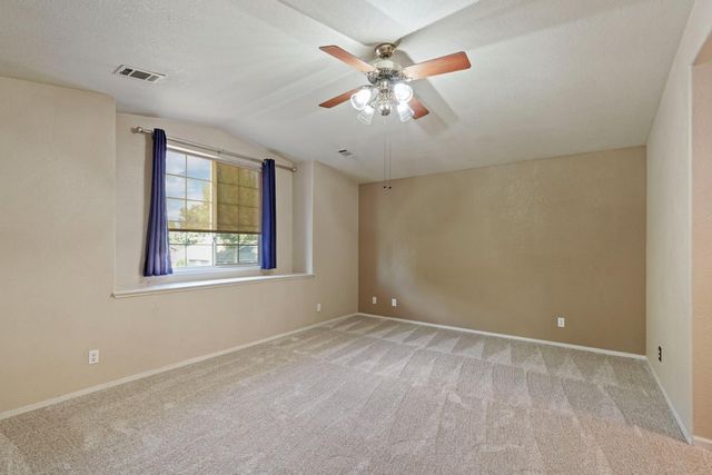 2142 Bluejay Way, Lodi, CA 95240
