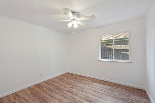 2142 Bluejay Way, Lodi, CA 95240