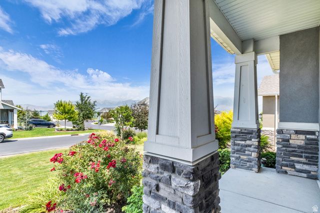 193 E OLIVIA LN, Saratoga Springs, UT 84045