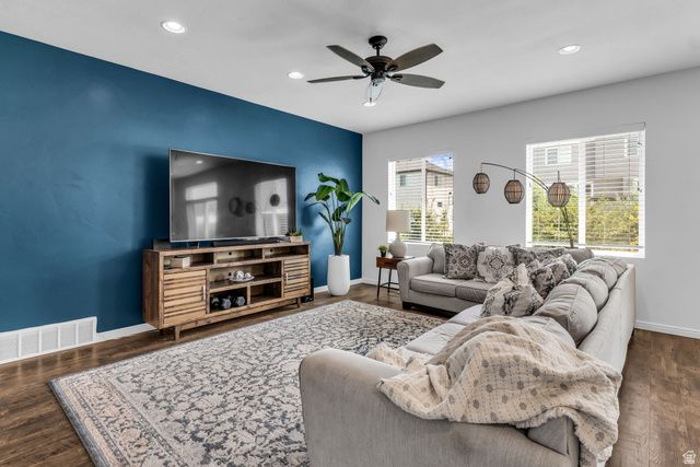 193 E OLIVIA LN, Saratoga Springs, UT 84045