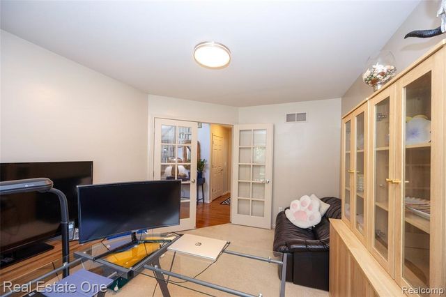 3481 Castlewood Court, Wixom, MI 48393