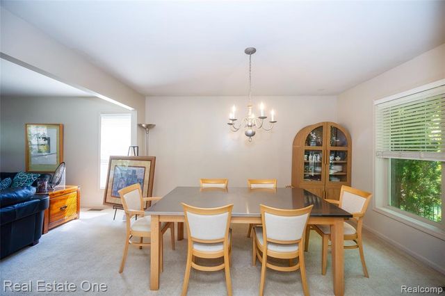 3481 Castlewood Court, Wixom, MI 48393