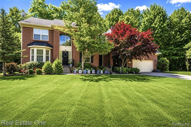 3481 Castlewood Court, Wixom, MI 48393