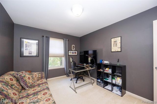 3481 Castlewood Court, Wixom, MI 48393