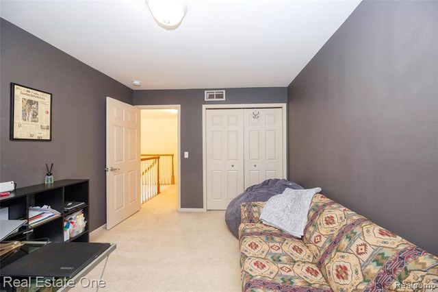 3481 Castlewood Court, Wixom, MI 48393