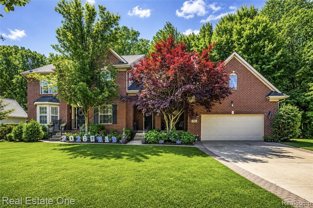 3481 Castlewood Court, Wixom, MI 48393