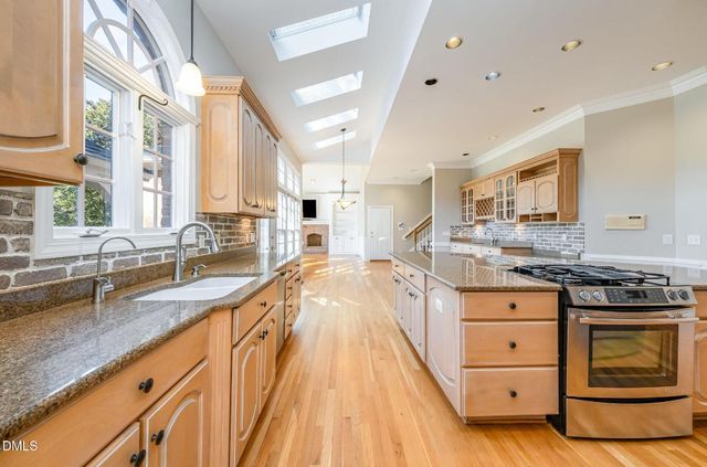 512 Tharps Lane, Raleigh, NC 27614