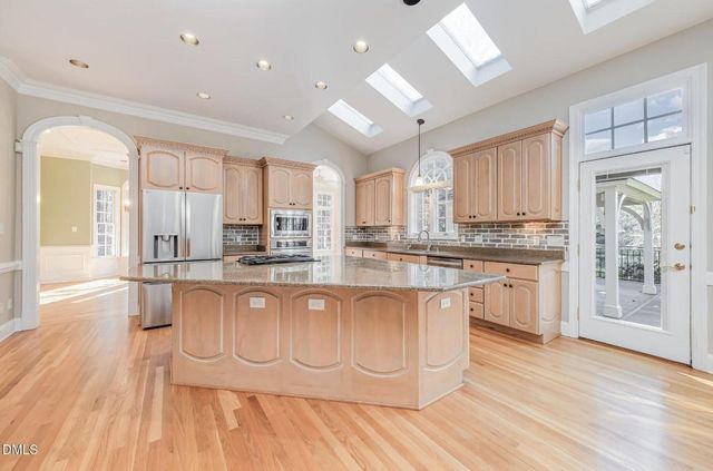 512 Tharps Lane, Raleigh, NC 27614