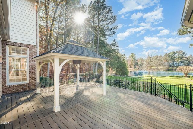 512 Tharps Lane, Raleigh, NC 27614