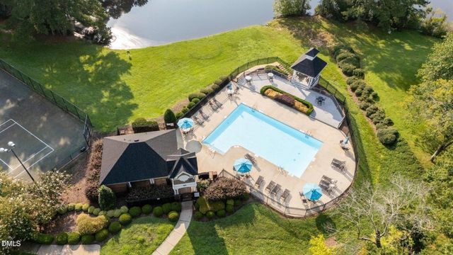 512 Tharps Lane, Raleigh, NC 27614