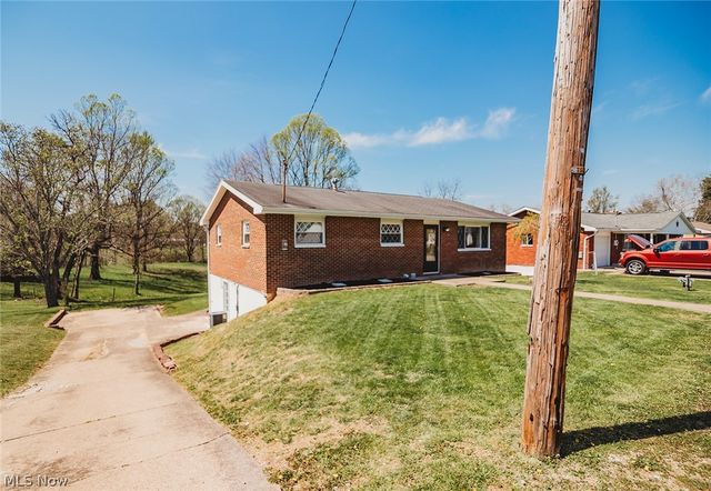 19 Osborne Street, Washington, WV 26181