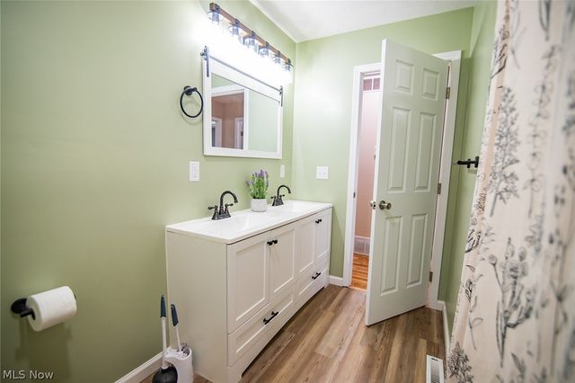 19 Osborne Street, Washington, WV 26181