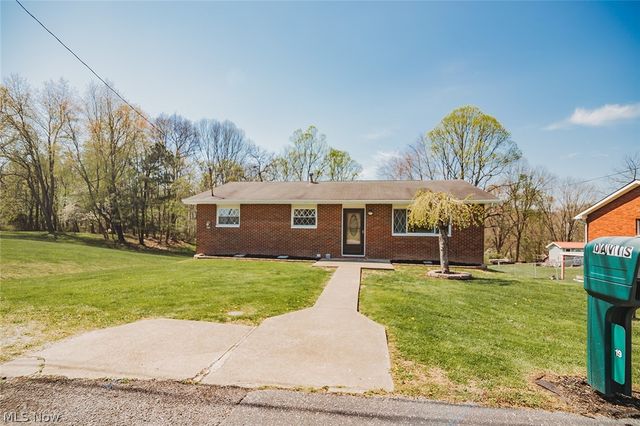 19 Osborne Street, Washington, WV 26181
