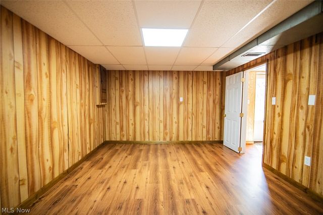 19 Osborne Street, Washington, WV 26181