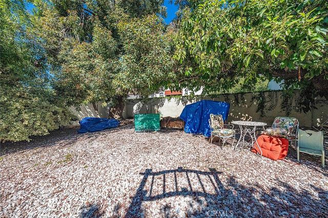 2393 Allen Avenue, Altadena, CA 91001