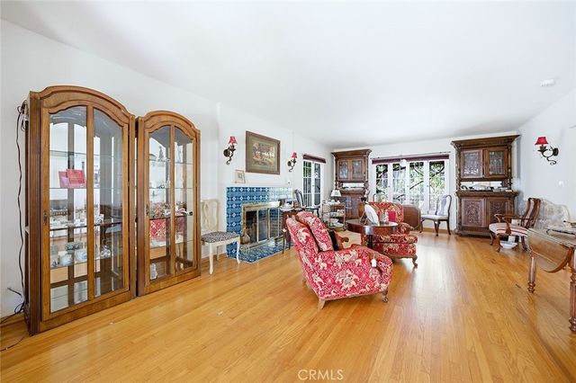 2393 Allen Avenue, Altadena, CA 91001