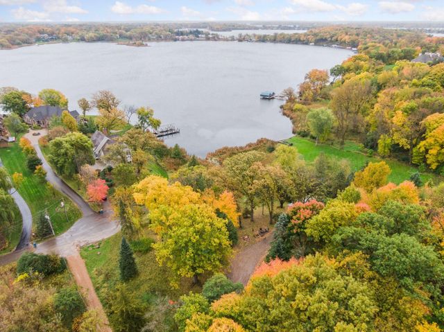 365 W Lake Street, Orono, MN 55356