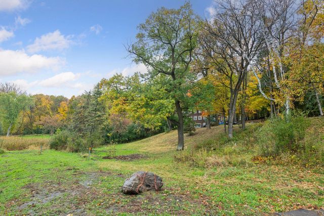 365 W Lake Street, Orono, MN 55356