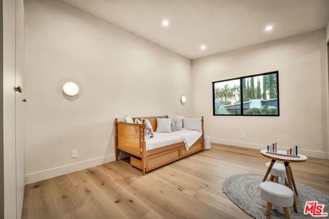 18840 La Amistad Place, Tarzana (los Angeles), CA 91356