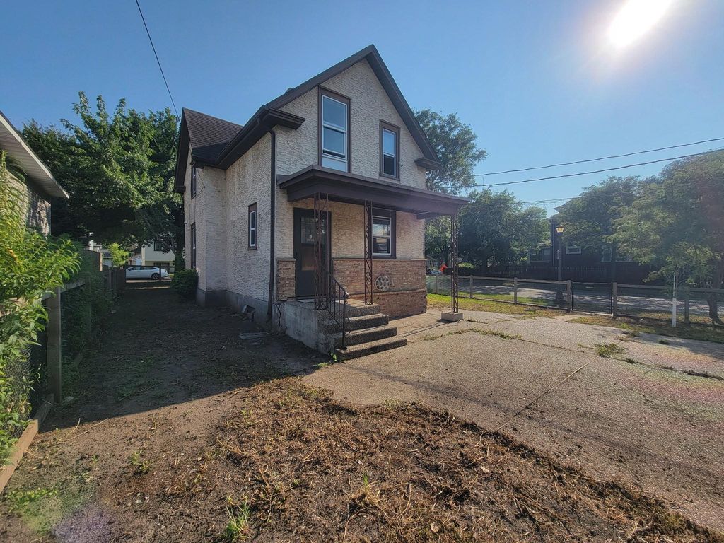 85 Hatch Avenue, Saint Paul, MN 55117 — exterior