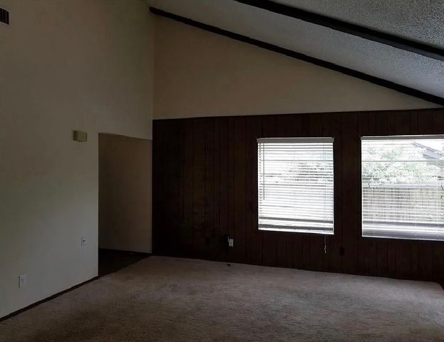 4907 Rollingwood Court, Garland, TX 75043