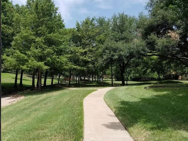4907 Rollingwood Court, Garland, TX 75043