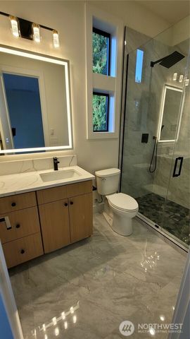 16906 NE 14th Street, Bellevue, WA 98008