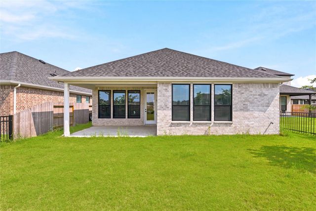 19131 Pink Grapefruit Street, Manvel, TX 77578