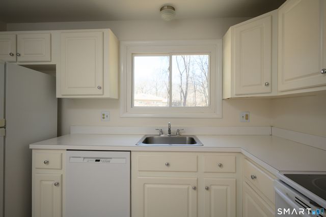 11 North Hearthstone Drive, Bethel, CT 06801