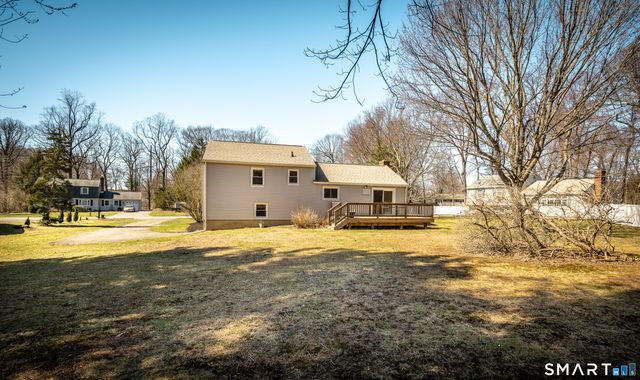 11 North Hearthstone Drive, Bethel, CT 06801