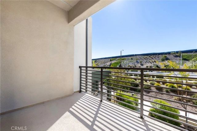 27040 Painted Sky Way, Valencia, CA 91381