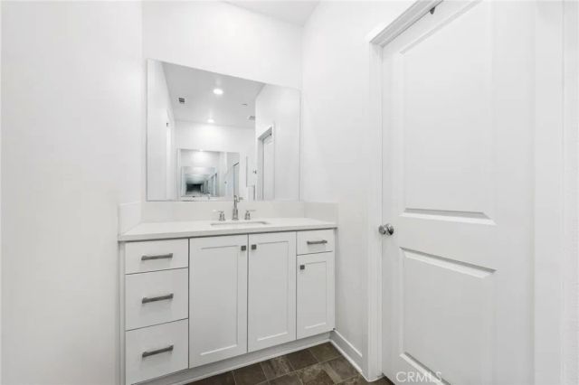 27040 Painted Sky Way, Valencia, CA 91381