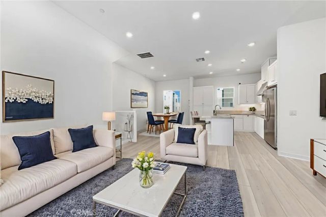 27040 Painted Sky Way, Valencia, CA 91381