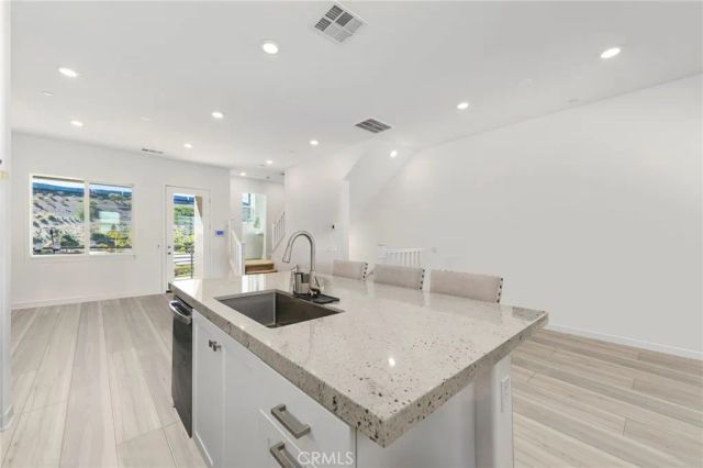 27040 Painted Sky Way, Valencia, CA 91381