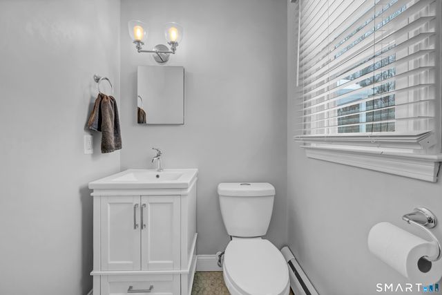 23 Federal Road, Shelton, CT 06484