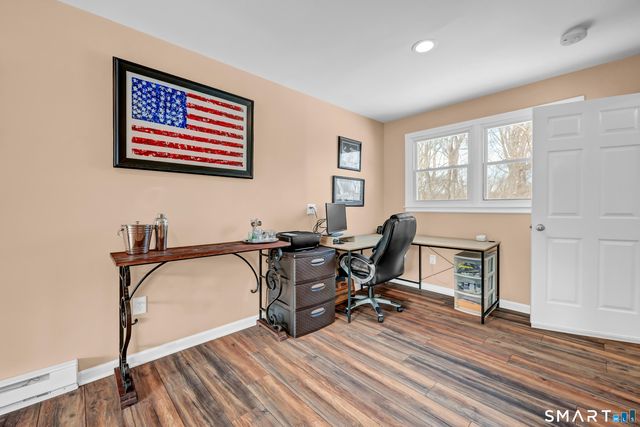 23 Federal Road, Shelton, CT 06484