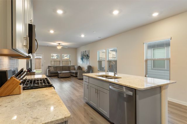 3908 Murvaul Drive, Farmersville, TX 75442