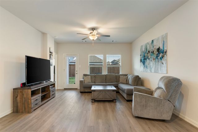 3908 Murvaul Drive, Farmersville, TX 75442